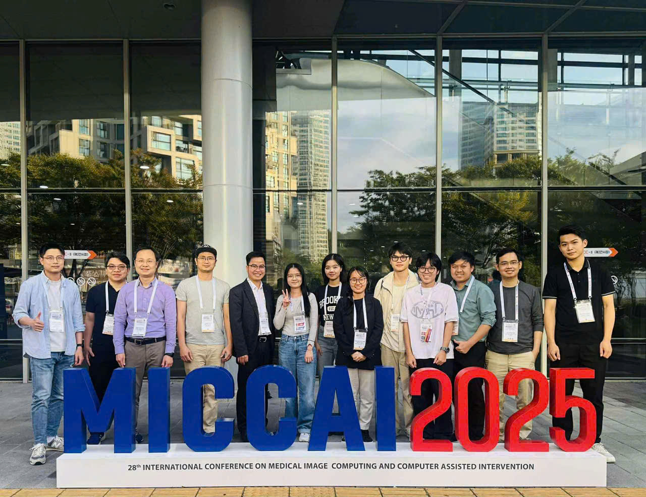 VISHC RESEARCH SHOWCASED AT MICCAI 2025 – ADVANCING AI FOR MEDICAL IMAGE SEGMENTATION